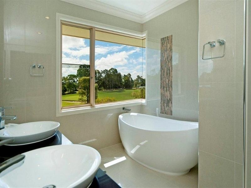 Hope Island QLD 4212