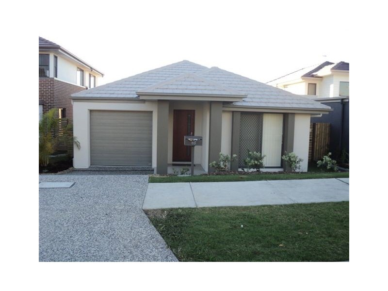 69 Codrington Circuit, Pacific Pines QLD 4211