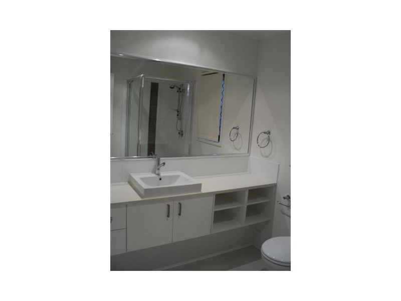 69 Codrington Circuit, Pacific Pines QLD 4211