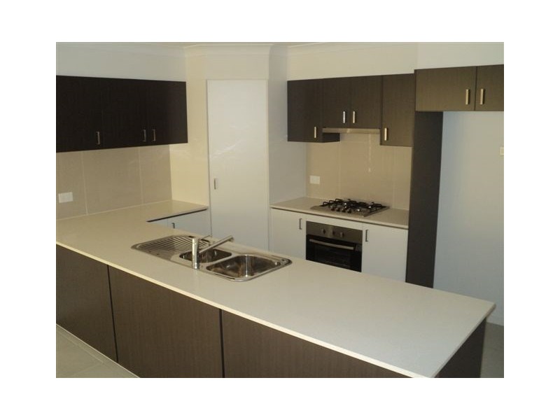 69 Codrington Circuit, Pacific Pines QLD 4211