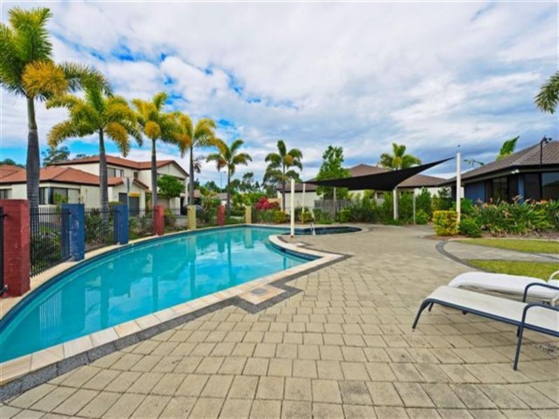 152/590 Pine Ridge Road, Coombabah QLD 4216