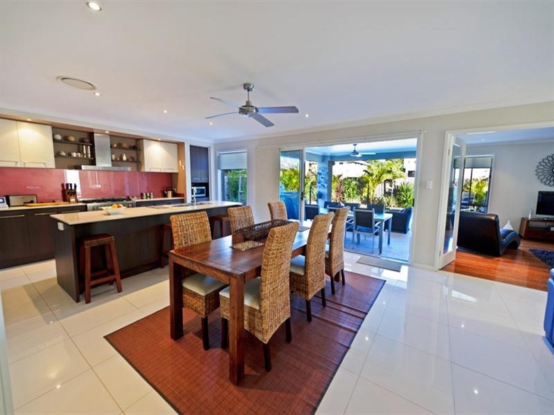 13 Costa Del Sol Avenue, Runaway Bay QLD 4216