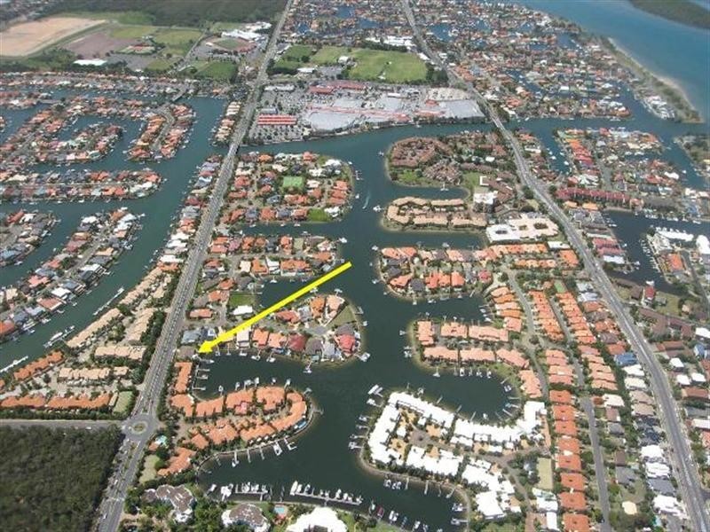 103 Morala Avenue, Runaway Bay QLD 4216