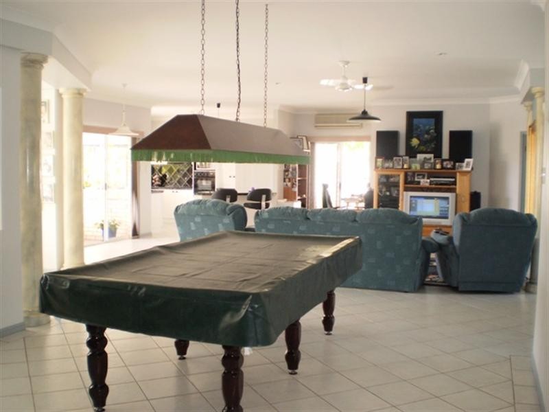 103 Morala Avenue, Runaway Bay QLD 4216