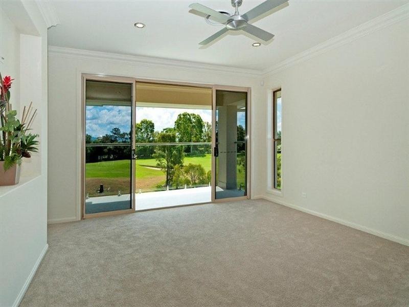 Hope Island QLD 4212