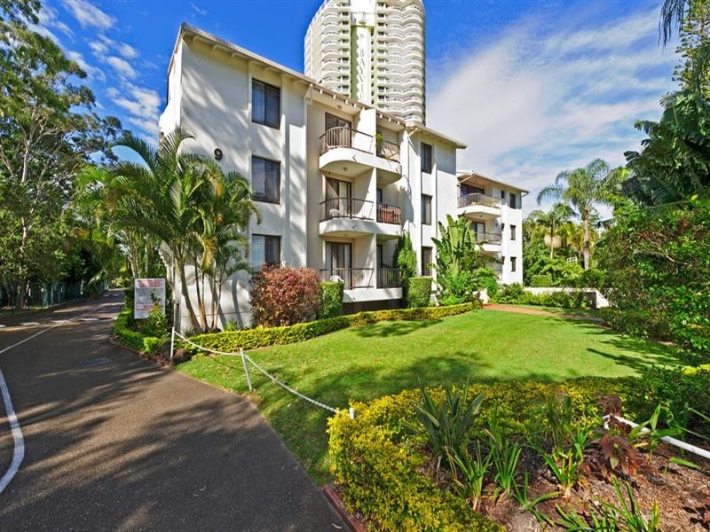 3/9 Bayview Street, Runaway Bay QLD 4216