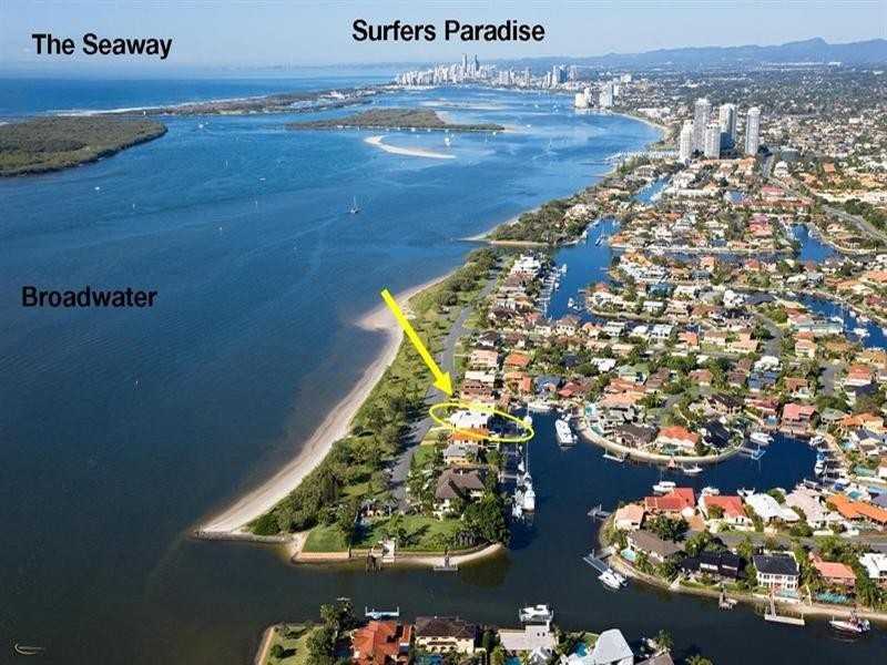 46 Shearwater Esplanade, Runaway Bay QLD 4216