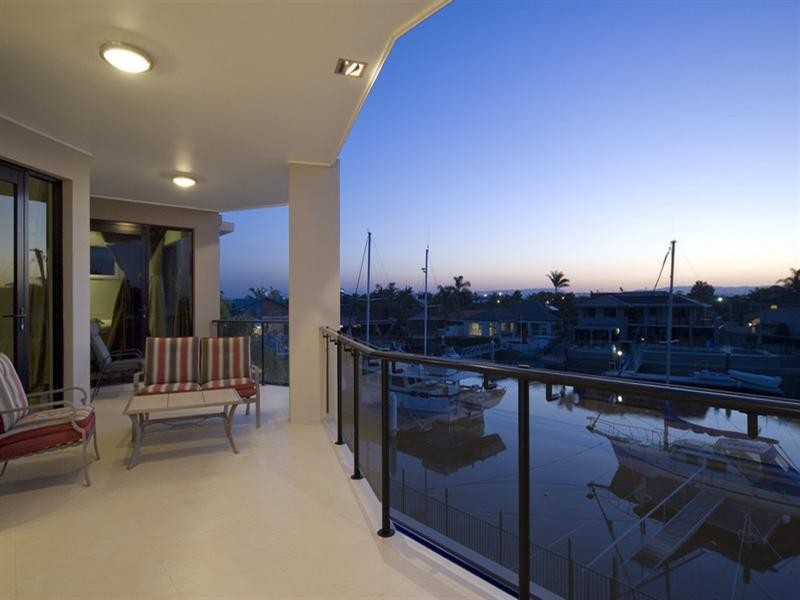 46 Shearwater Esplanade, Runaway Bay QLD 4216