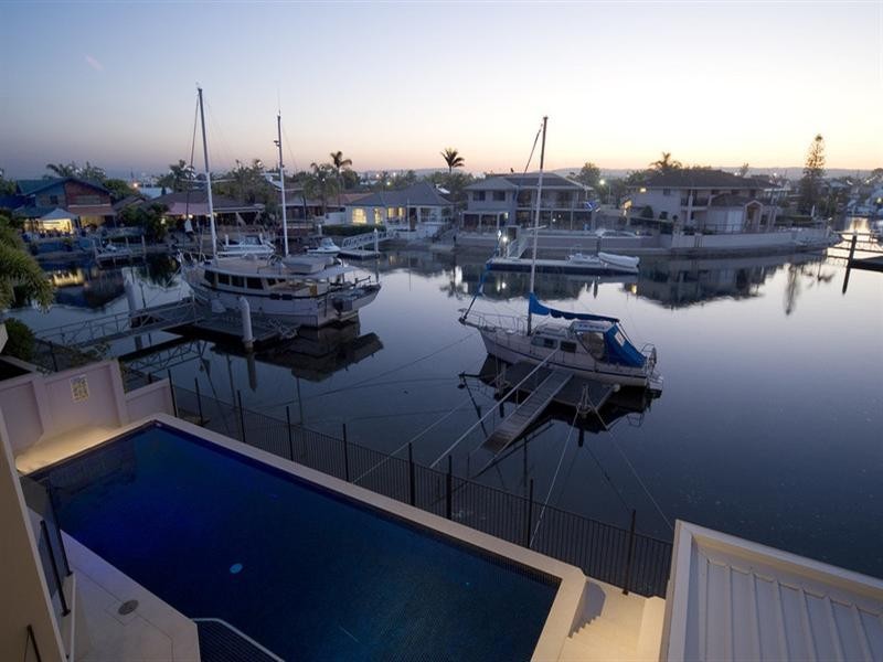 46 Shearwater Esplanade, Runaway Bay QLD 4216