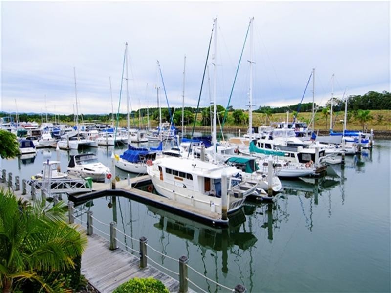 60 John Lund Drive, Hope Island QLD 4212