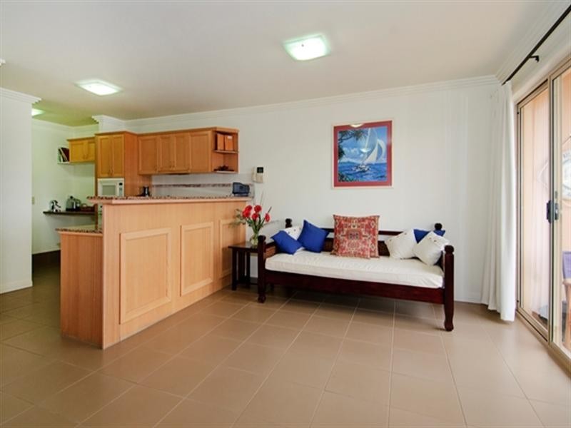 60 John Lund Drive, Hope Island QLD 4212