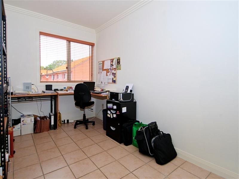 60 John Lund Drive, Hope Island QLD 4212