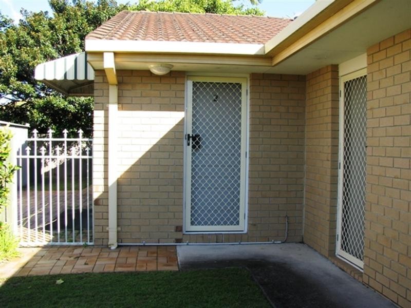 2/34 Kangaroo Avenue, Coombabah QLD 4216