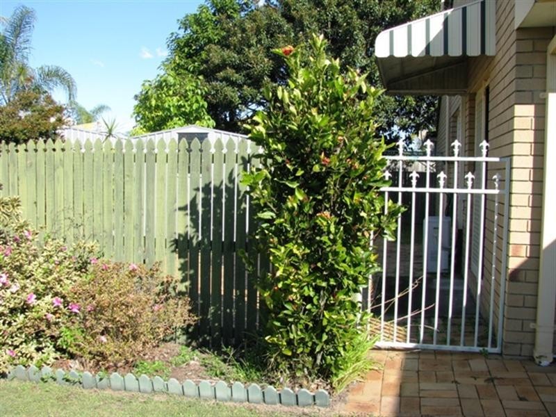 2/34 Kangaroo Avenue, Coombabah QLD 4216