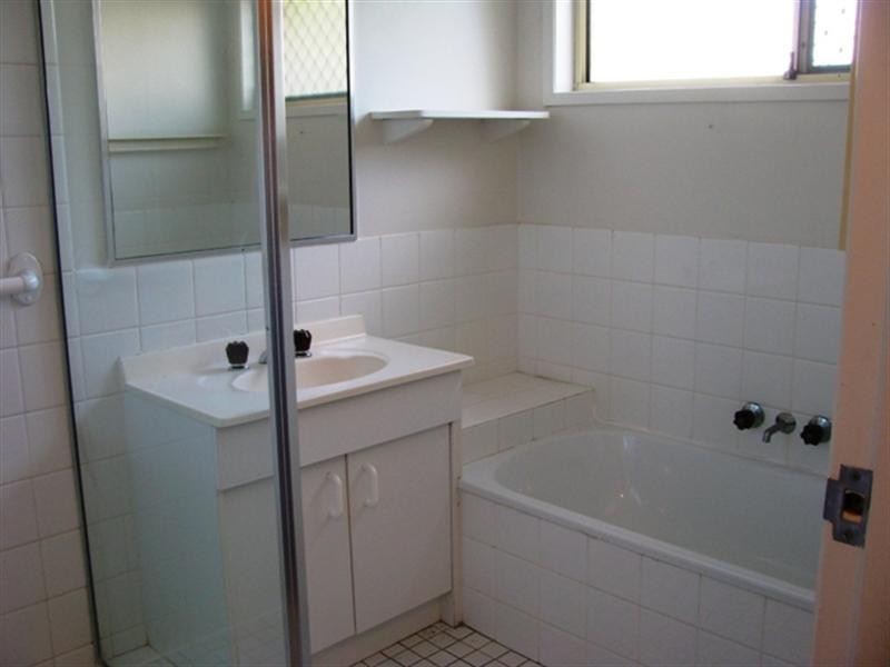 2/34 Kangaroo Avenue, Coombabah QLD 4216