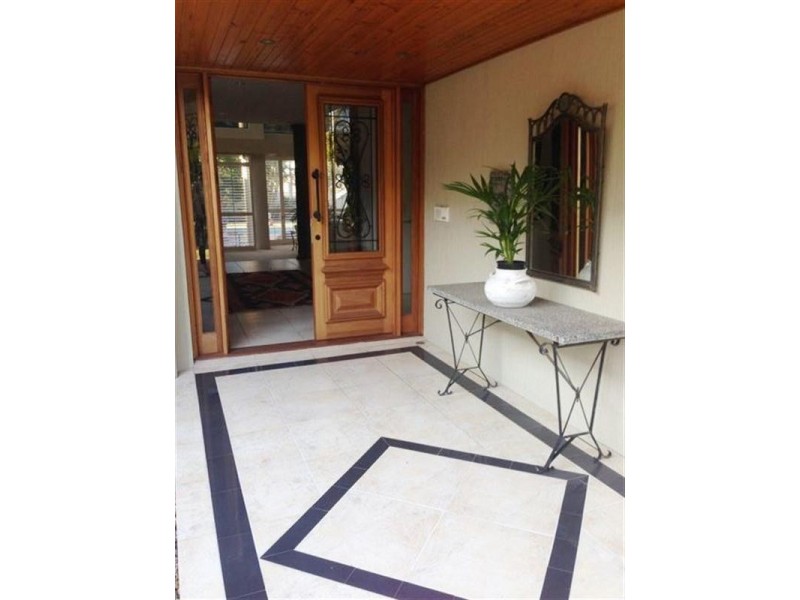 7063 Riverview Crescent, Sanctuary Cove QLD 4212