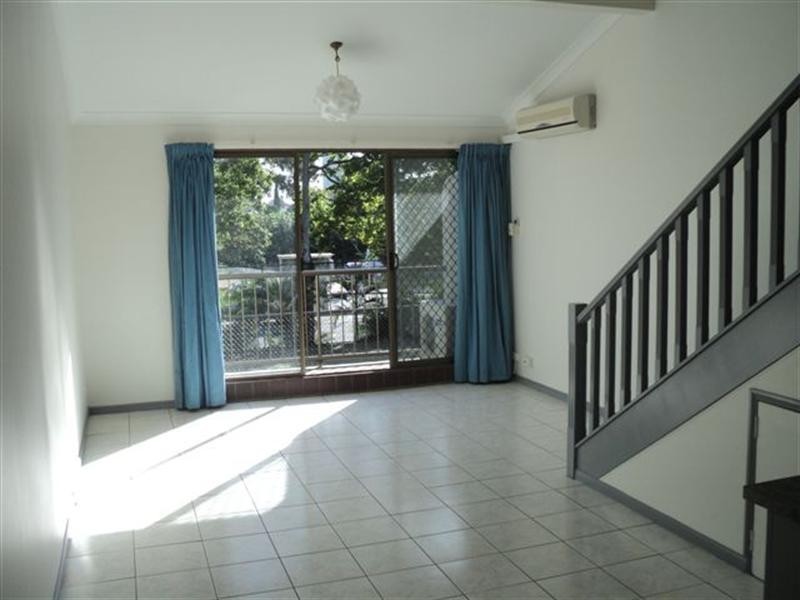 72/43 Enderley Avenue, Surfers Paradise QLD 4217