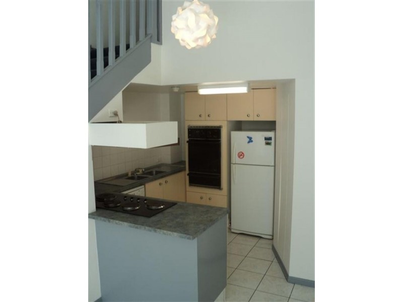 72/43 Enderley Avenue, Surfers Paradise QLD 4217