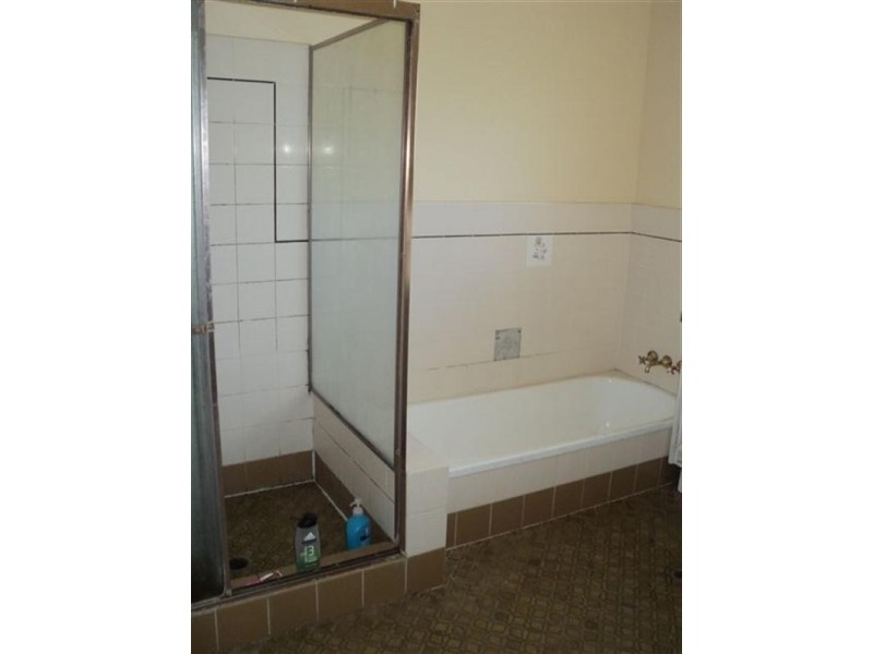 172 Stanhill Drive, Chevron Island QLD 4217