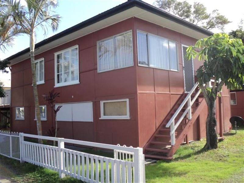 Labrador QLD 4215