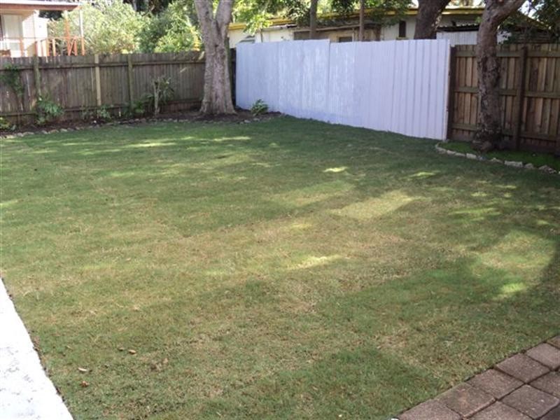 Labrador QLD 4215