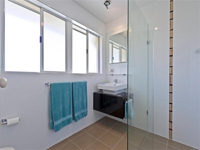 9/100 Morala Avenue, Runaway Bay QLD 4216