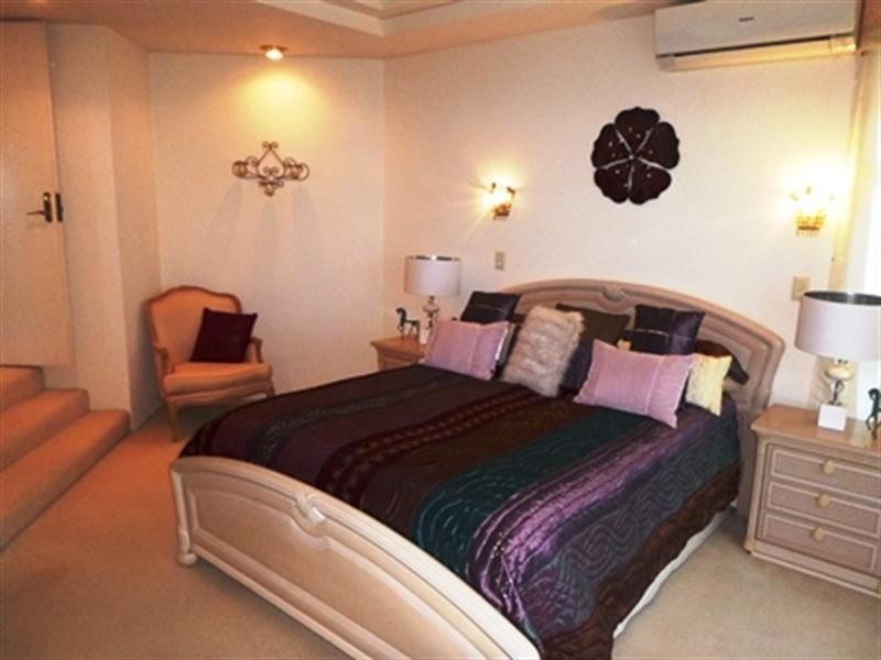 6/3456 Main Beach Parade, Surfers Paradise QLD 4217