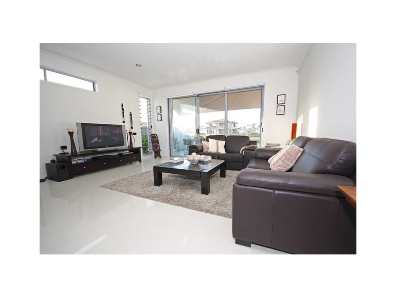 1/15 South Quay Drive, Biggera Waters QLD 4216
