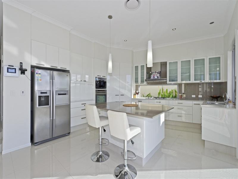 31 South Quay Drive, Biggera Waters QLD 4216