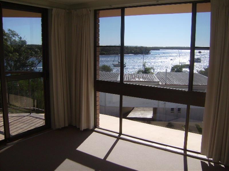 Paradise Point QLD 4216