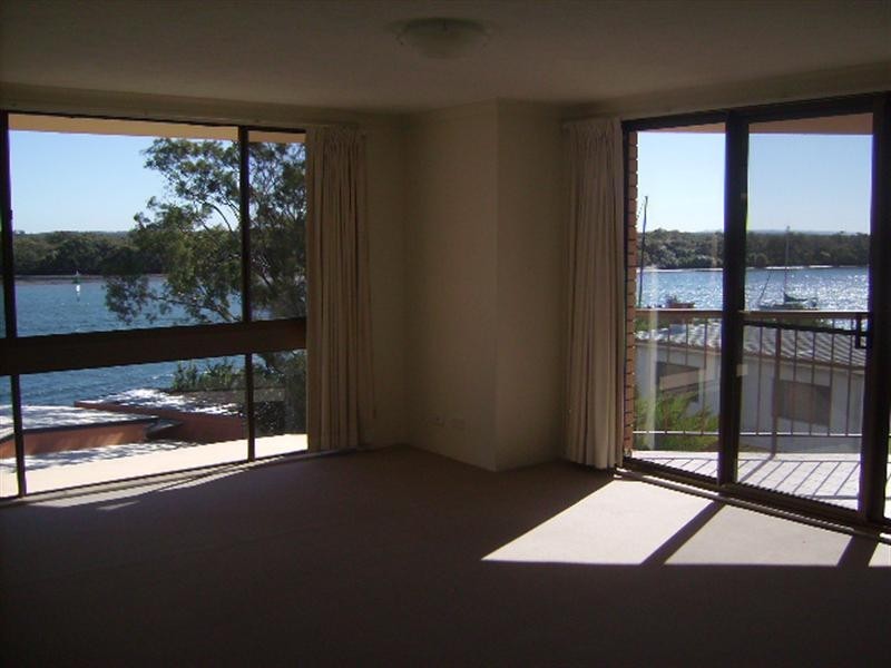 Paradise Point QLD 4216