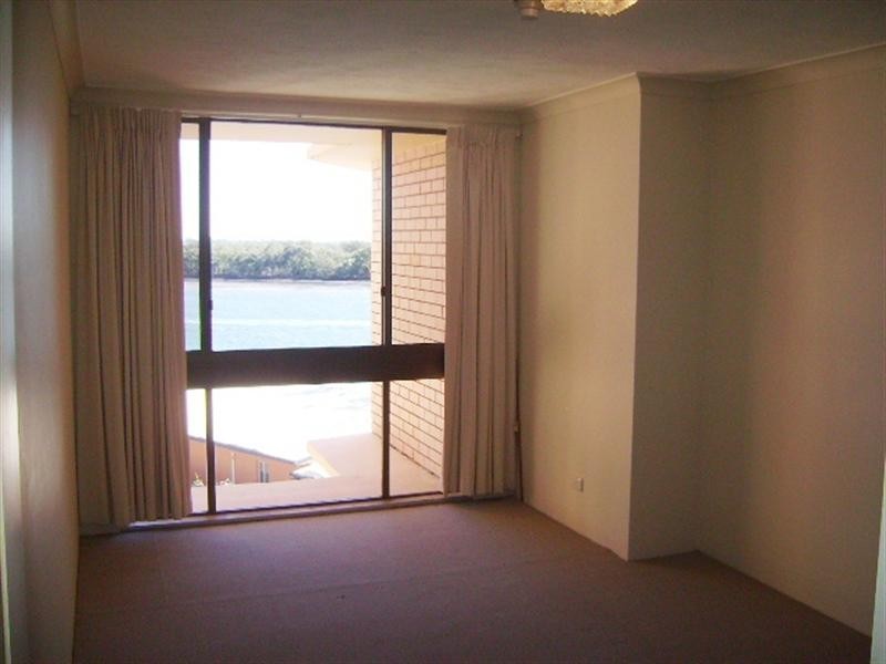 Paradise Point QLD 4216