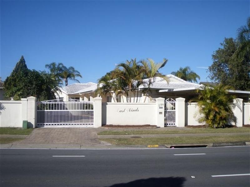 498 Oxley Drive, Runaway Bay QLD 4216