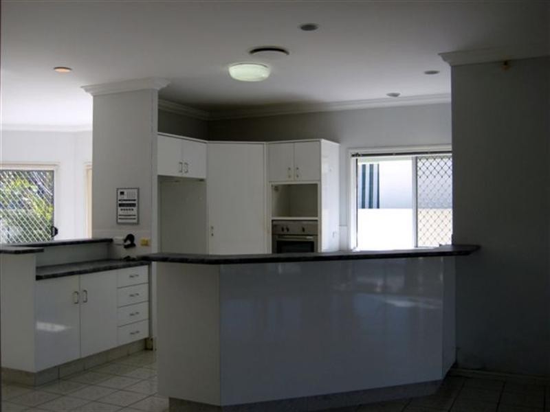 498 Oxley Drive, Runaway Bay QLD 4216