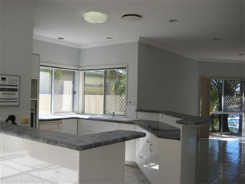 498 Oxley Drive, Runaway Bay QLD 4216