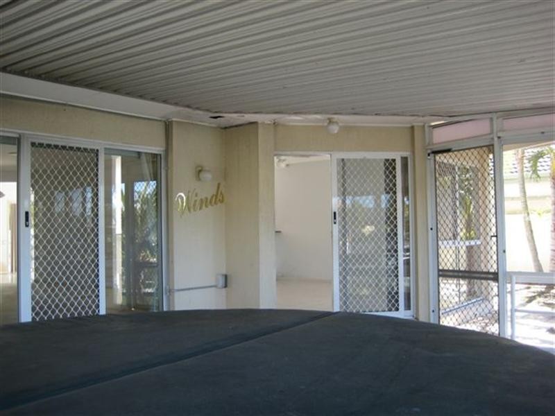 498 Oxley Drive, Runaway Bay QLD 4216