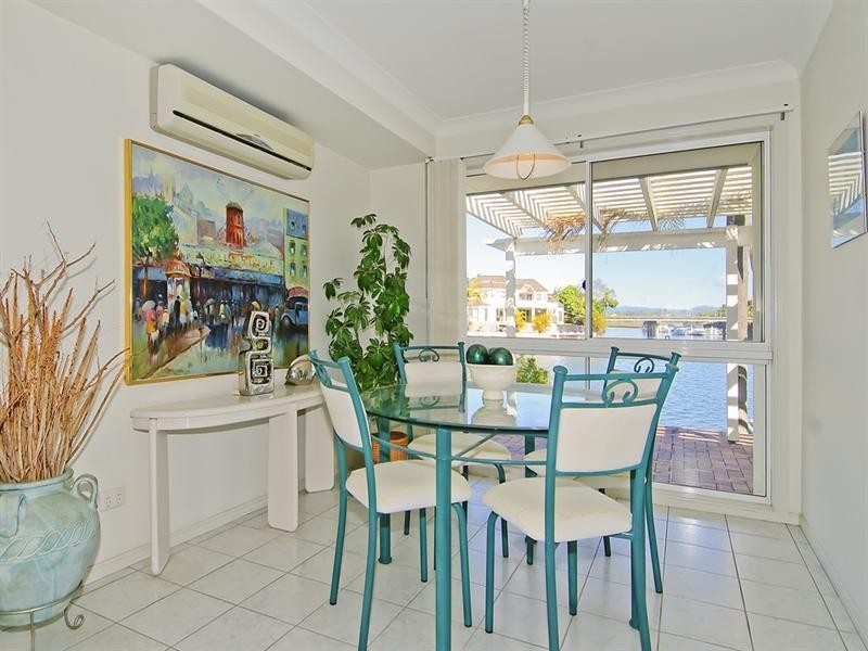 88 Sundance Way, Runaway Bay QLD 4216