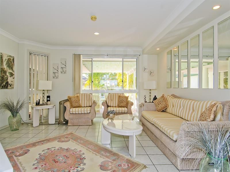 88 Sundance Way, Runaway Bay QLD 4216