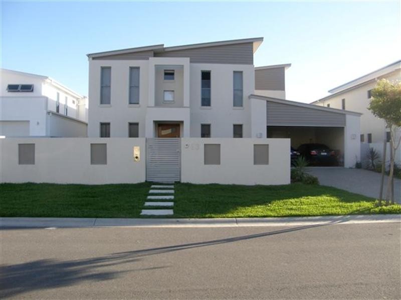 93 Compass Drive, Biggera Waters QLD 4216