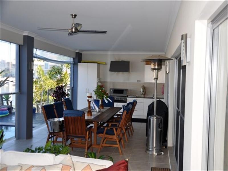 93 Compass Drive, Biggera Waters QLD 4216