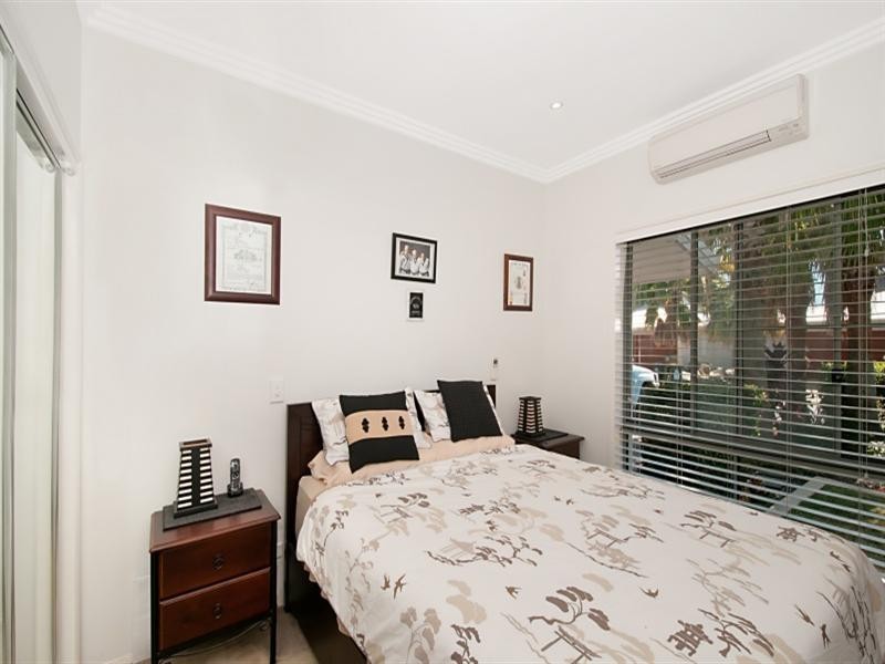 19/181 Lae Drive, Coombabah QLD 4216