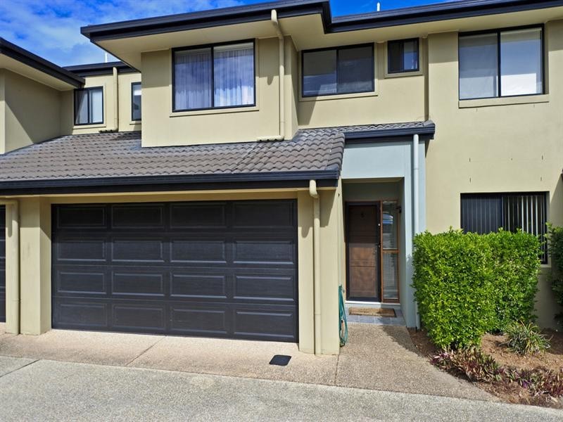 8/86-88 Imperial Parade, Labrador QLD 4215