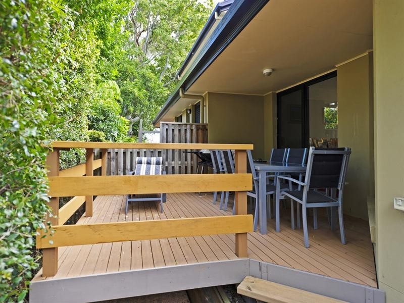 8/86-88 Imperial Parade, Labrador QLD 4215