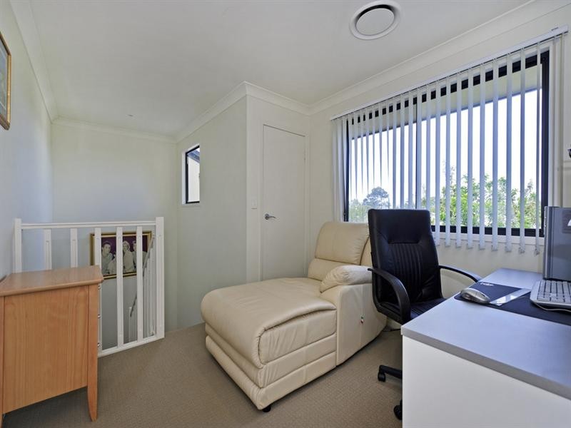 8/86-88 Imperial Parade, Labrador QLD 4215