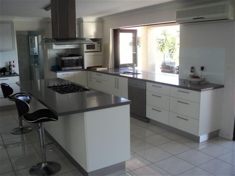 22 Rabaul Avenue, Runaway Bay QLD 4216