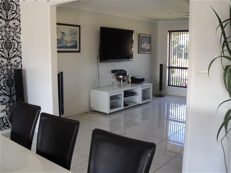 22 Rabaul Avenue, Runaway Bay QLD 4216