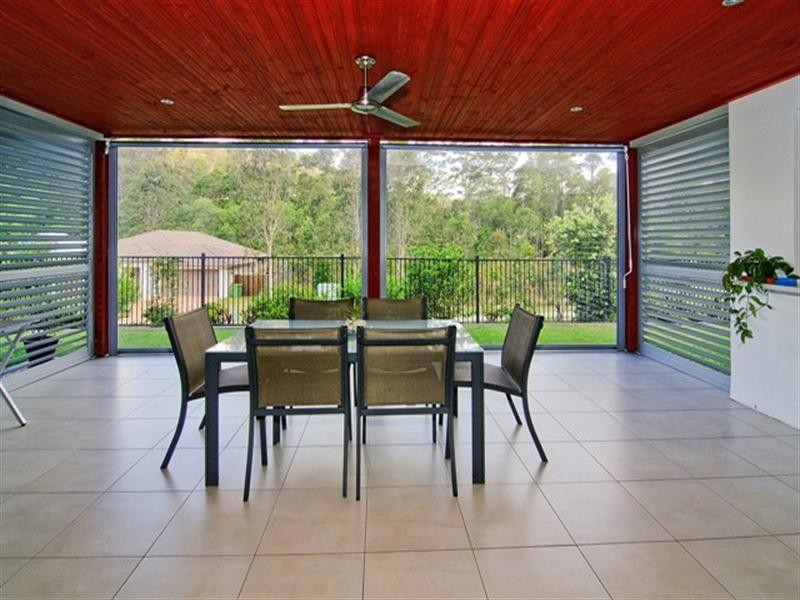 1 James Place, Maudsland QLD 4210