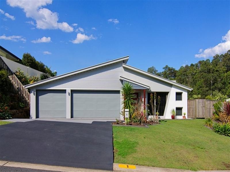 1 James Place, Maudsland QLD 4210