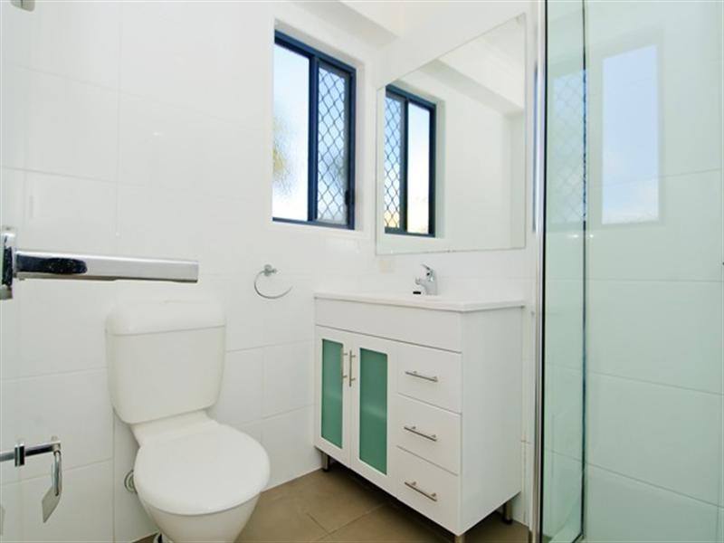 1 Hansford Road, Coombabah QLD 4216