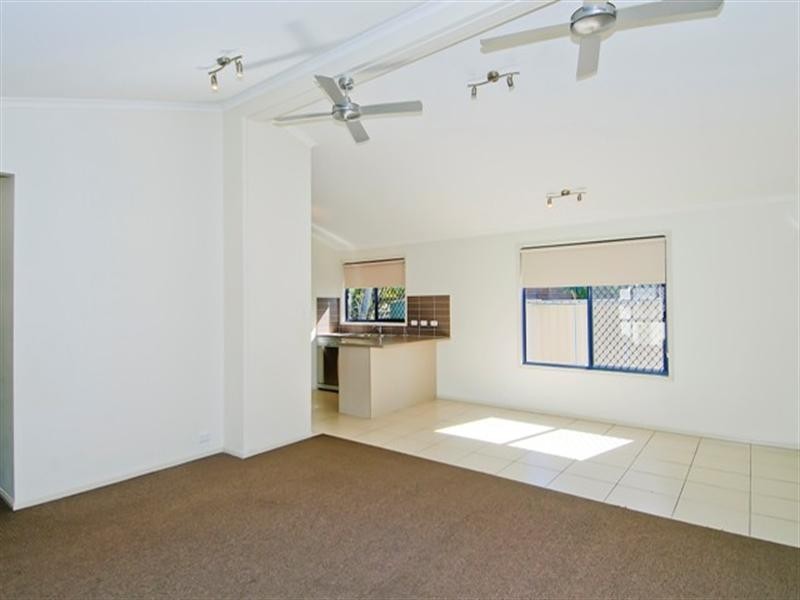 1 Hansford Road, Coombabah QLD 4216